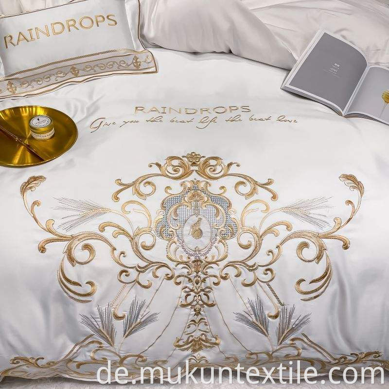  Cotton Embroidery Bedding Set